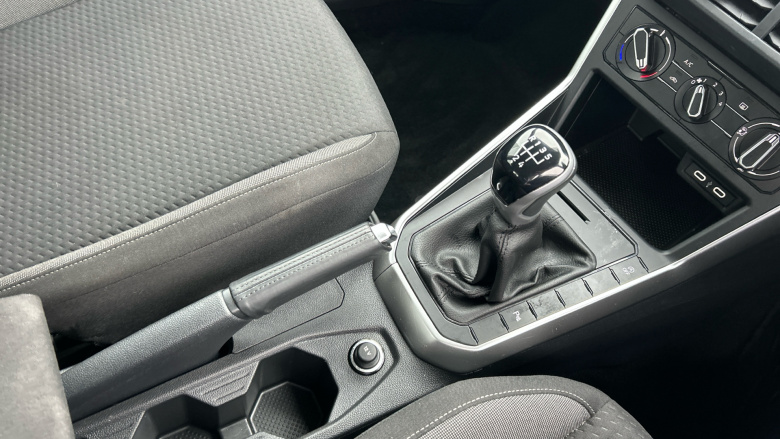 Volkswagen Polo 1.0 Life 5dr Petrol Hatchback